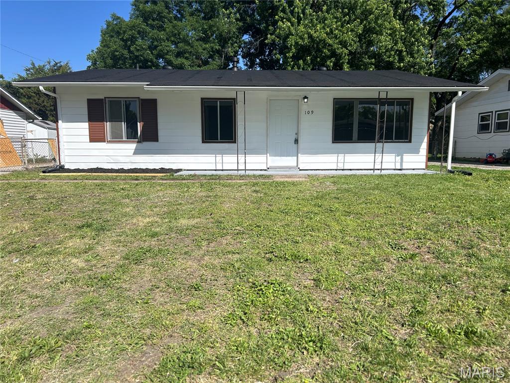 Photo of 109 Saint Barbara Lane Cahokia IL 62206