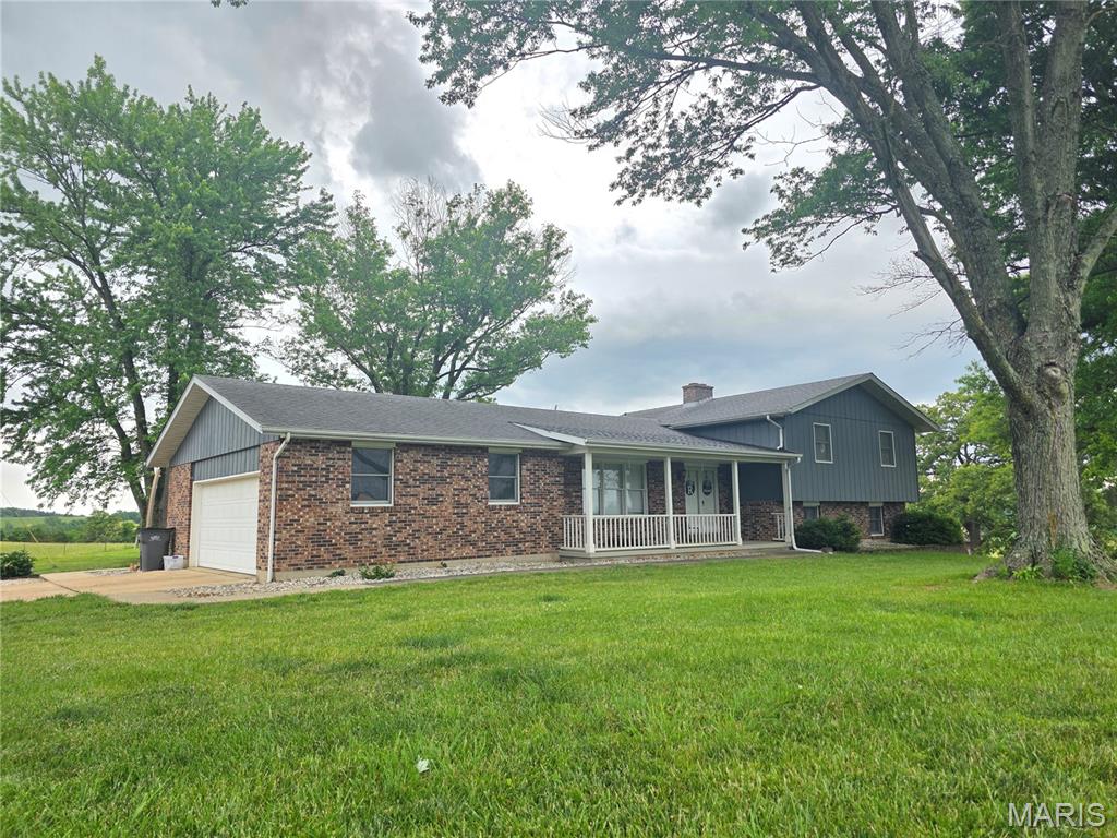 Photo of 20962 Gisi Road Ste Genevieve MO 63670