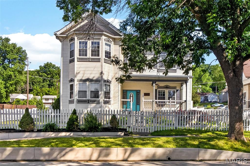 Photo of 1215 Georgia Street Louisiana MO 63353