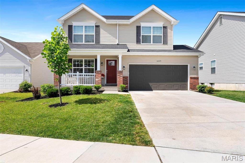 Photo of 16725 River Stone Drive Florissant MO 63031