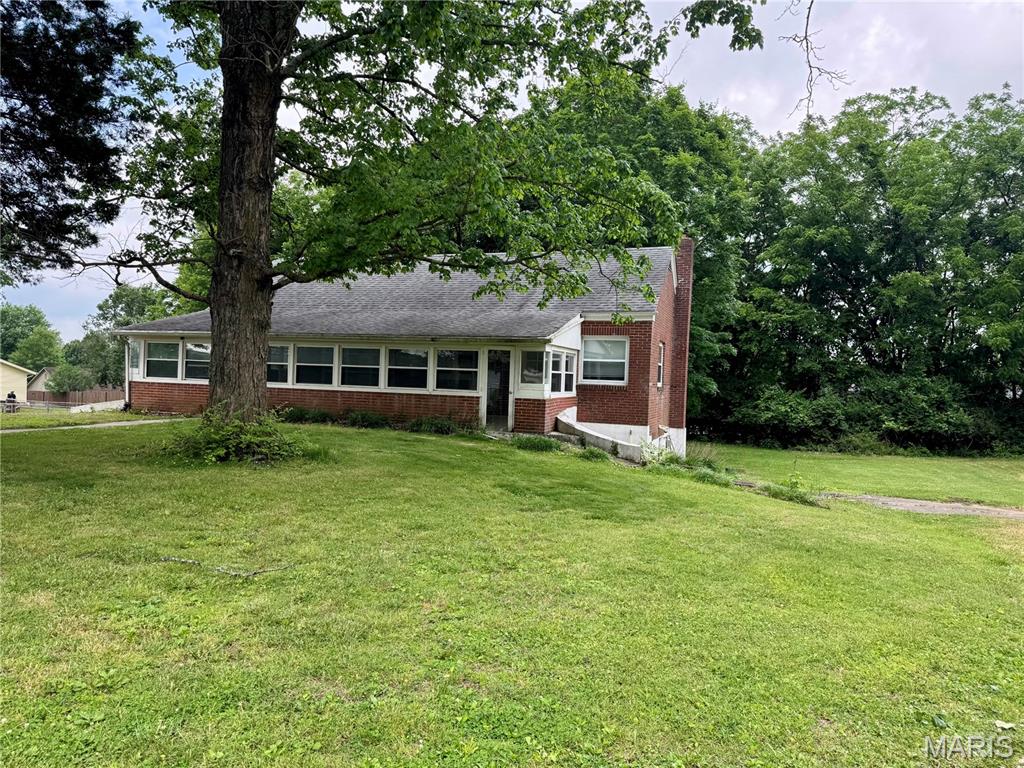 Photo of 1224 W Cape Rock Drive Cape Girardeau MO 63701