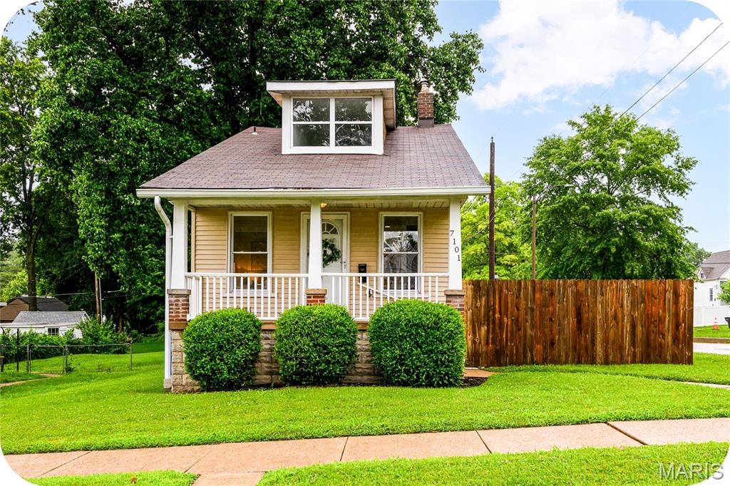 Photo of 7101 Lindenwood Place St Louis MO 63109