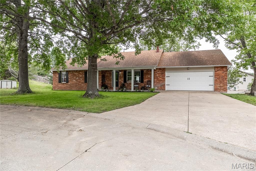 Photo of 1006 Dearmore Court Cape Girardeau MO 63701