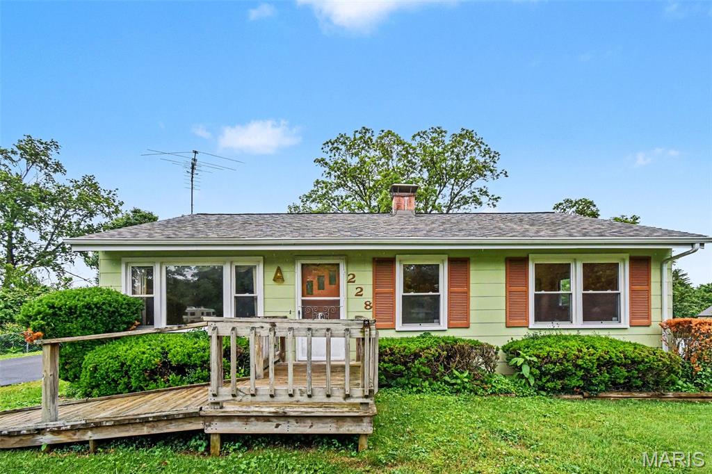Photo of 228 Newton Place Ballwin MO 63021