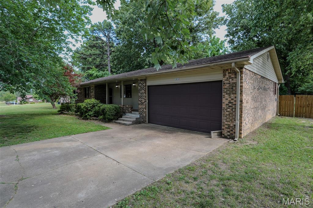 Photo of 1804 Zehm Avenue Poplar Bluff MO 63901