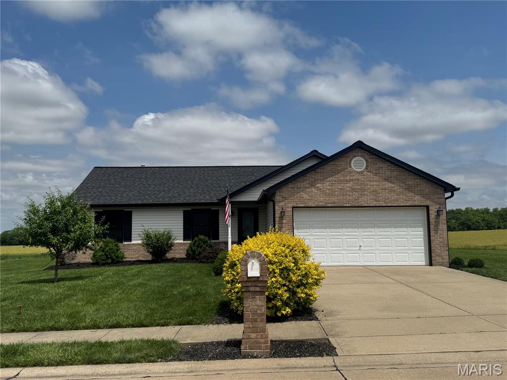 Photo of 535 Shamrock Drive Waterloo IL 62298