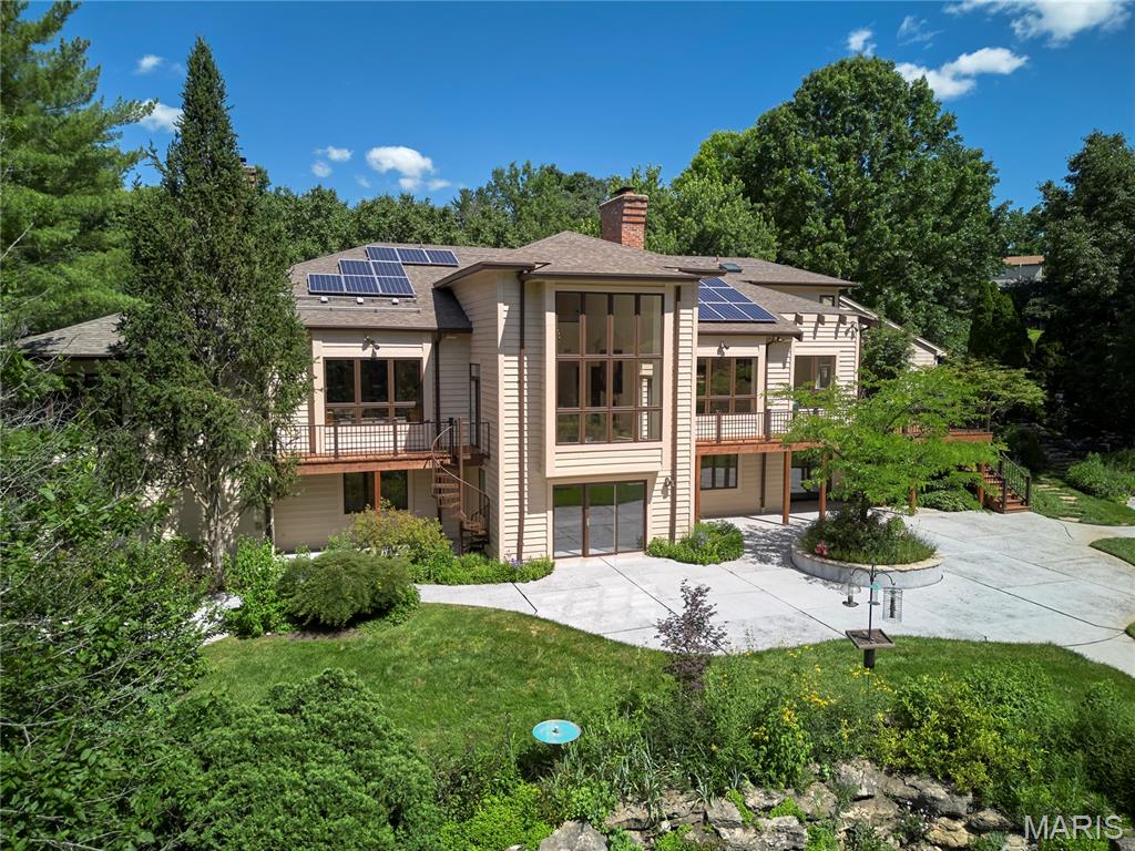 Photo of 13600 Park Place Court Town and Country MO 63131