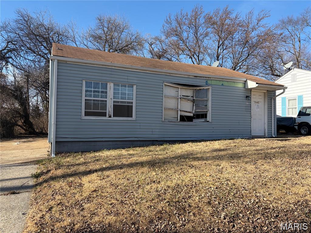 Photo of 317 Mueller Avenue Ferguson MO 63135