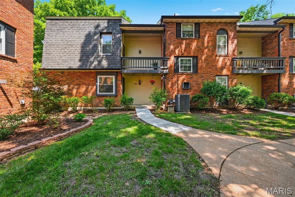 Photo of 92 Conway Cove Drive Chesterfield MO 63017
