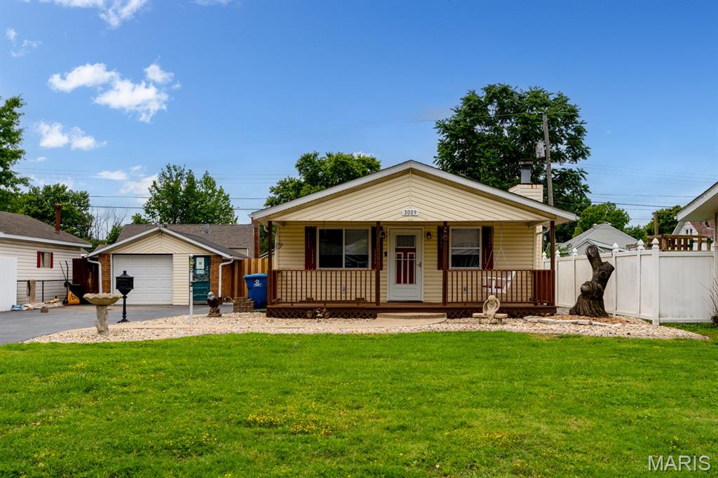 Photo of 3009 Warren Avenue Granite City IL 62040