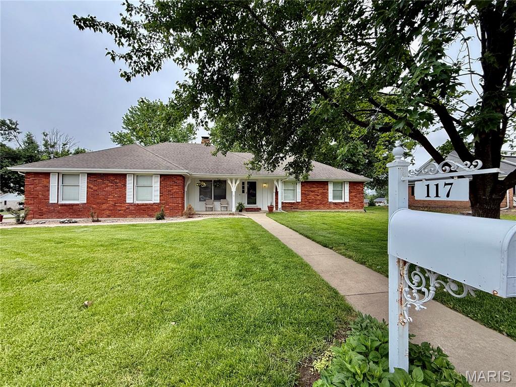 Photo of 117 Sharon Drive Montgomery City MO 63361