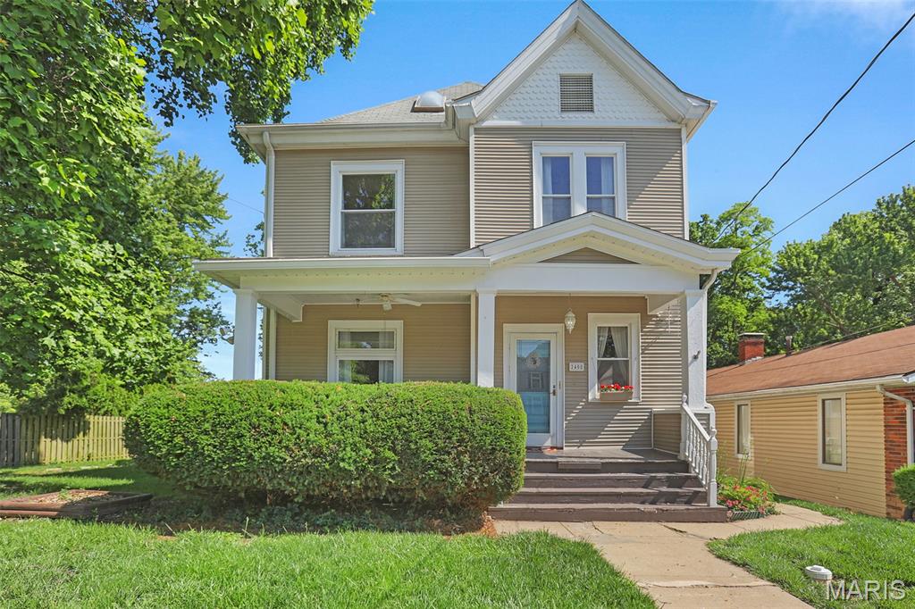 Photo of 2408 Edwards Street Alton IL 62002