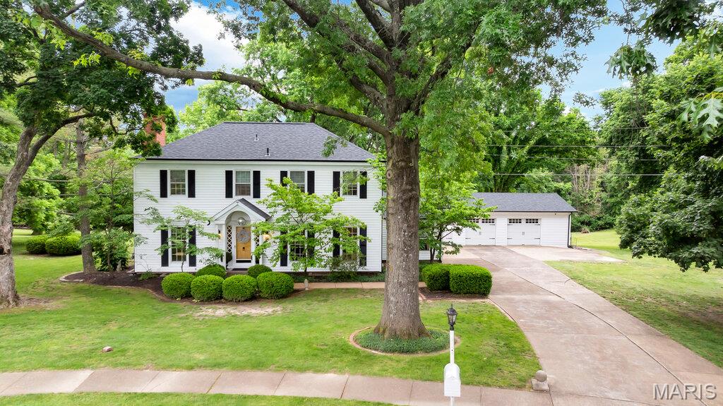 Photo of 3 E Weldon Springs Heights Drive St Charles MO 63304