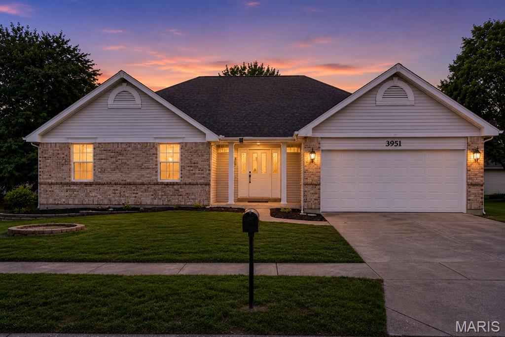 Photo of 3951 Triple Crown Drive Florissant MO 63034