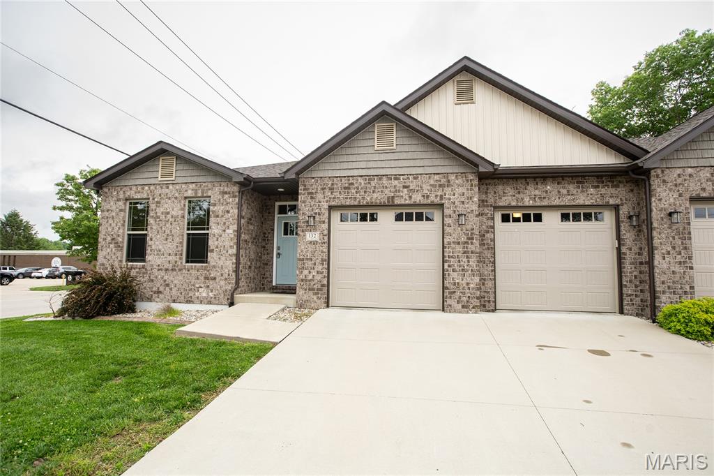 Photo of 132 E Locust Street Columbia IL 62236