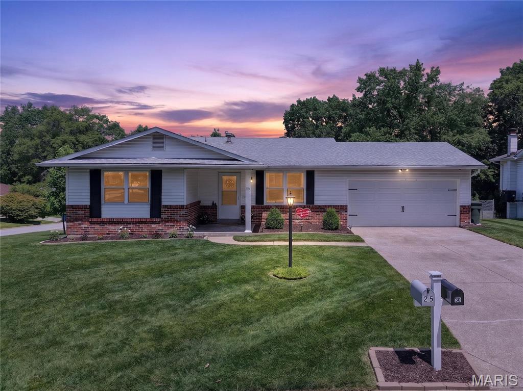 Photo of 30 N Hillview Drive St Peters MO 63376