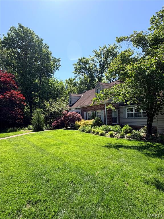Photo of 22 Oak Bend Court St Louis MO 63124