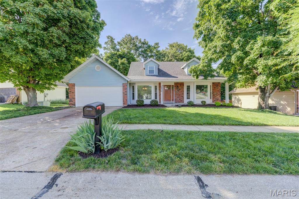 Photo of 16436 Green Pines Drive Wildwood MO 63011
