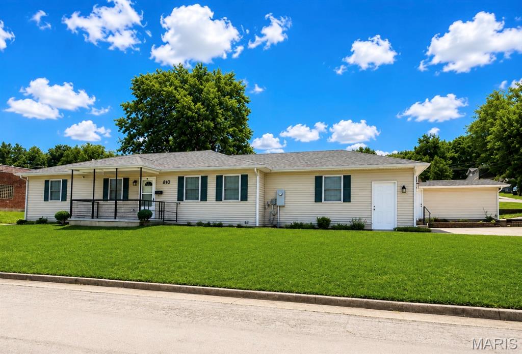 Photo of 810 Jefferson Street Hermann MO 65041