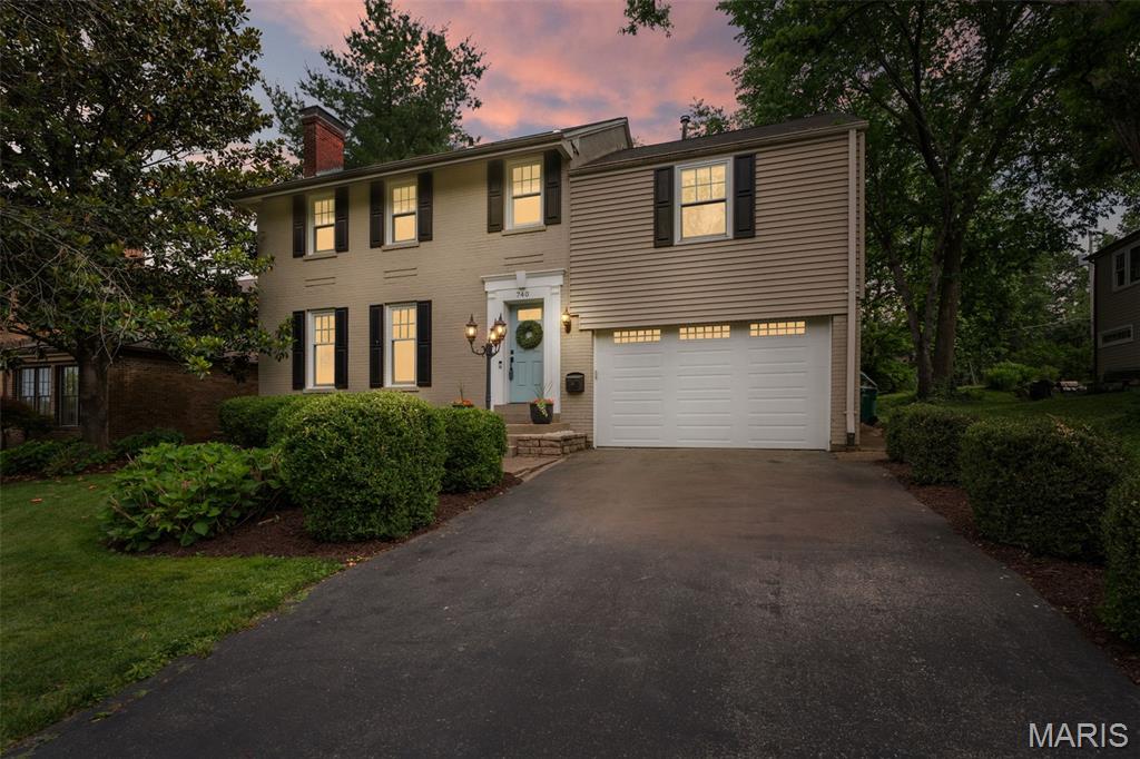 Photo of 740 Fieldston Terrace St Louis MO 63119