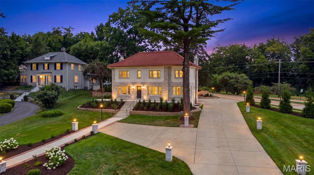 Photo of 5 S Rock Hill Road Webster Groves MO 63119