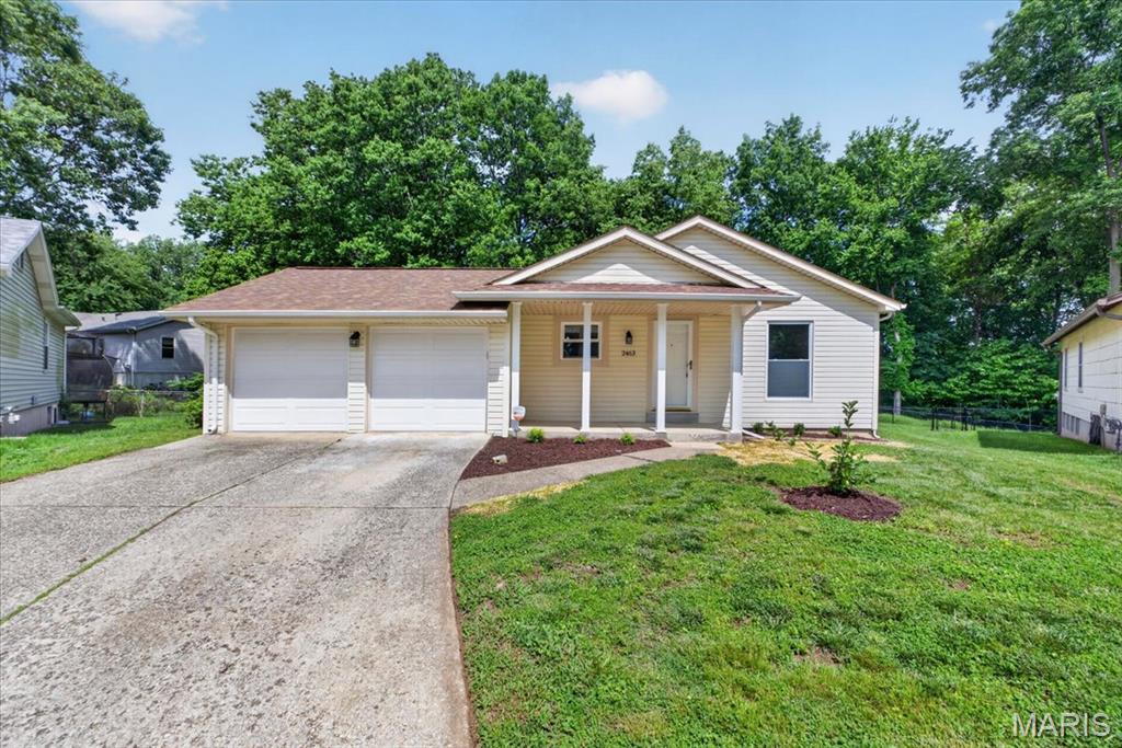 Photo of 2463 Village Glen Court Maryland Heights MO 63043