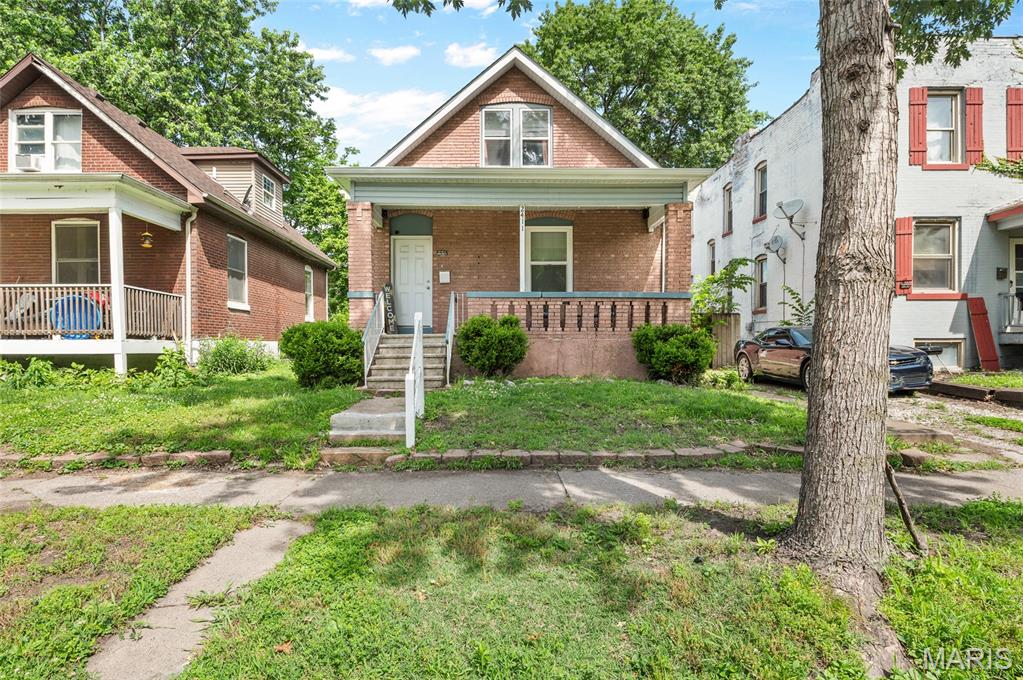 Photo of 2411 Benton Granite City IL 62040
