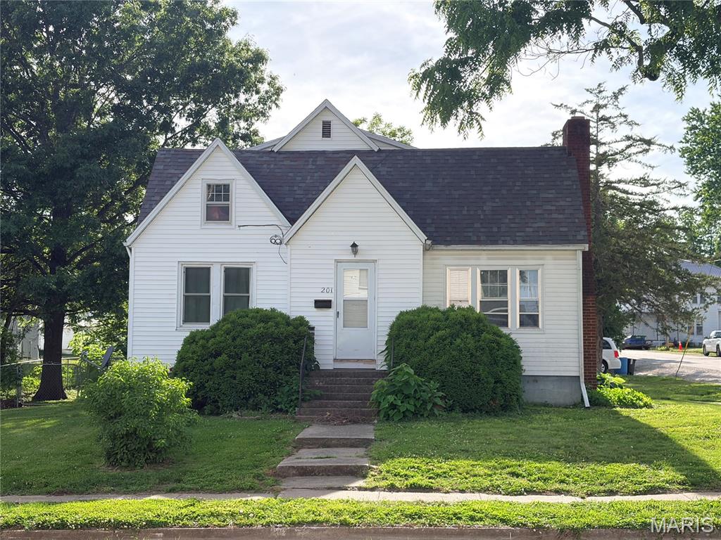Photo of 201 S Washington Street Paris MO 65275