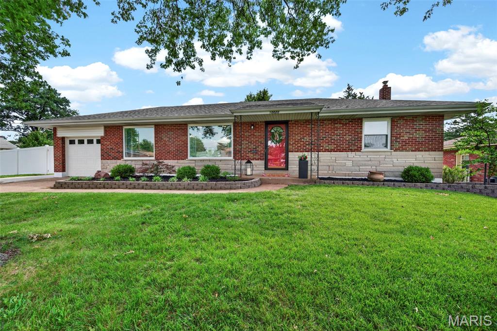 Photo of 10020 Jeffleigh Lane St Louis MO 63123