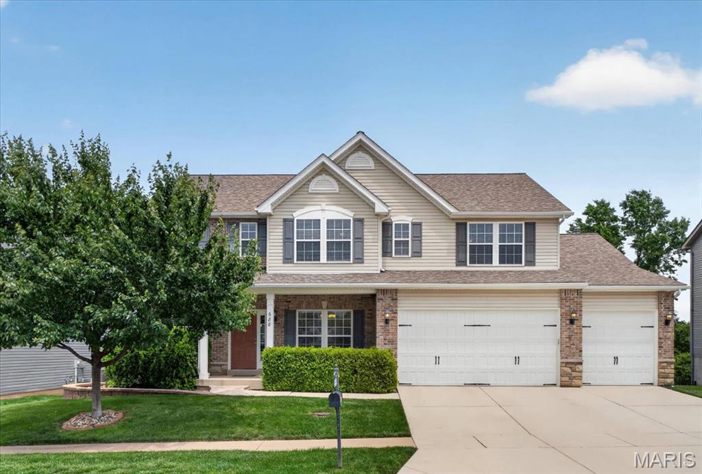 Photo of 688 Stoney Creek Lane Ballwin MO 63021