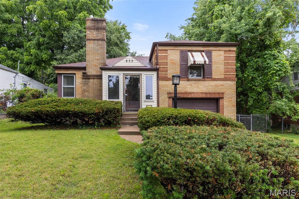 Photo of 833 Margo Avenue Ferguson MO 63135