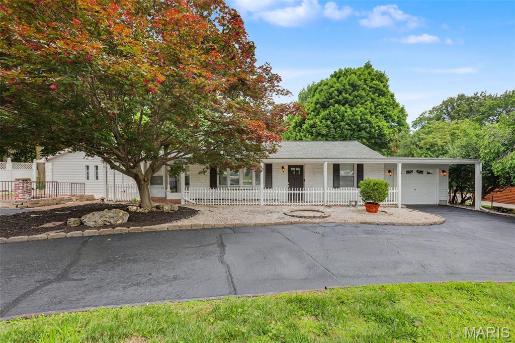 Photo of 55 Garden Lane Maryland Heights MO 63043