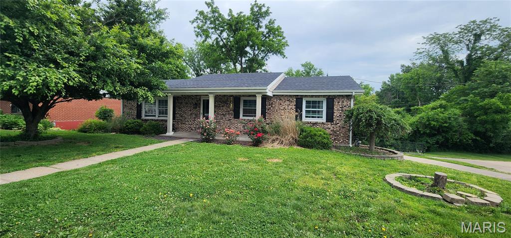 Photo of 16 Gemini Drive Hannibal MO 63401