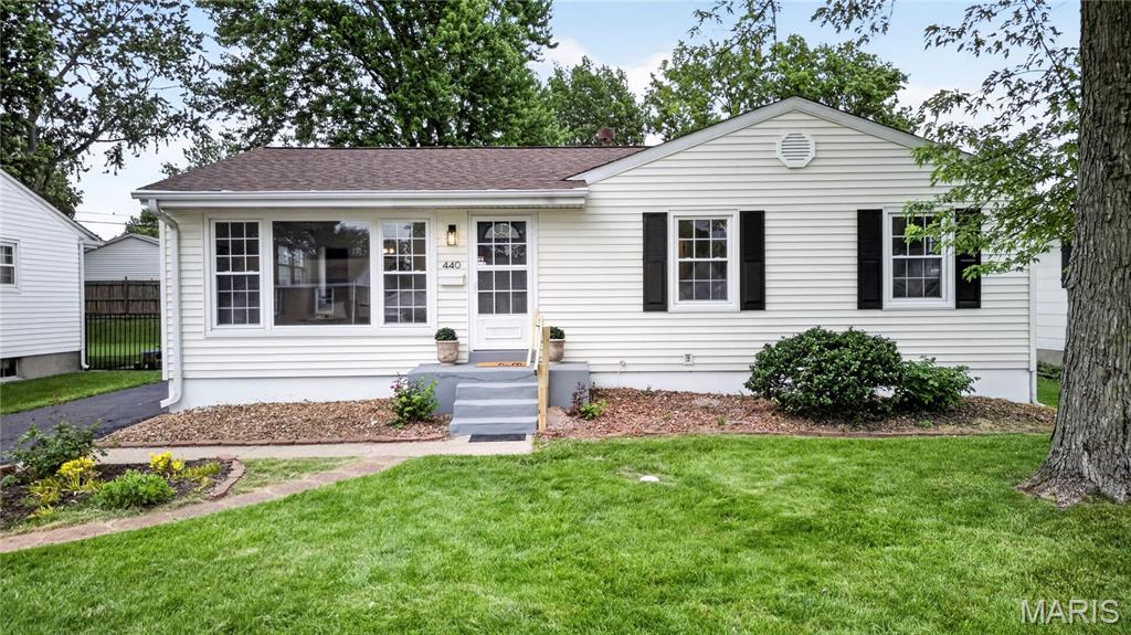 Photo of 440 S Jefferson Street Florissant MO 63031