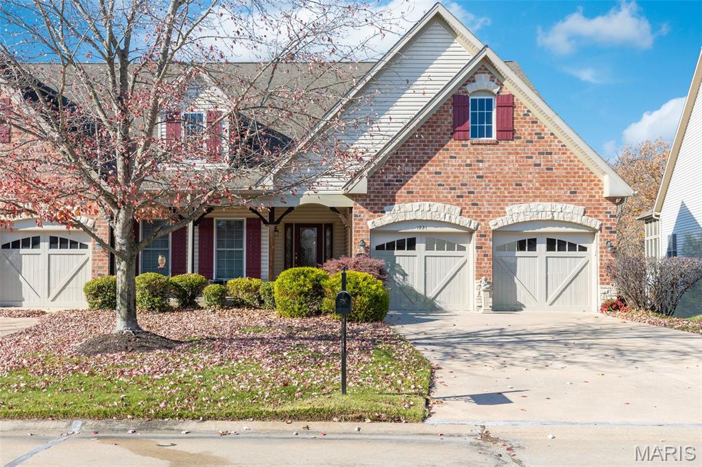 Photo of 1221 Silver Fern Drive Lake St Louis MO 63367