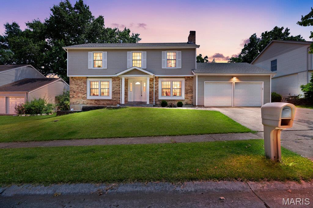 Photo of 15580 Parasol Drive Chesterfield MO 63017