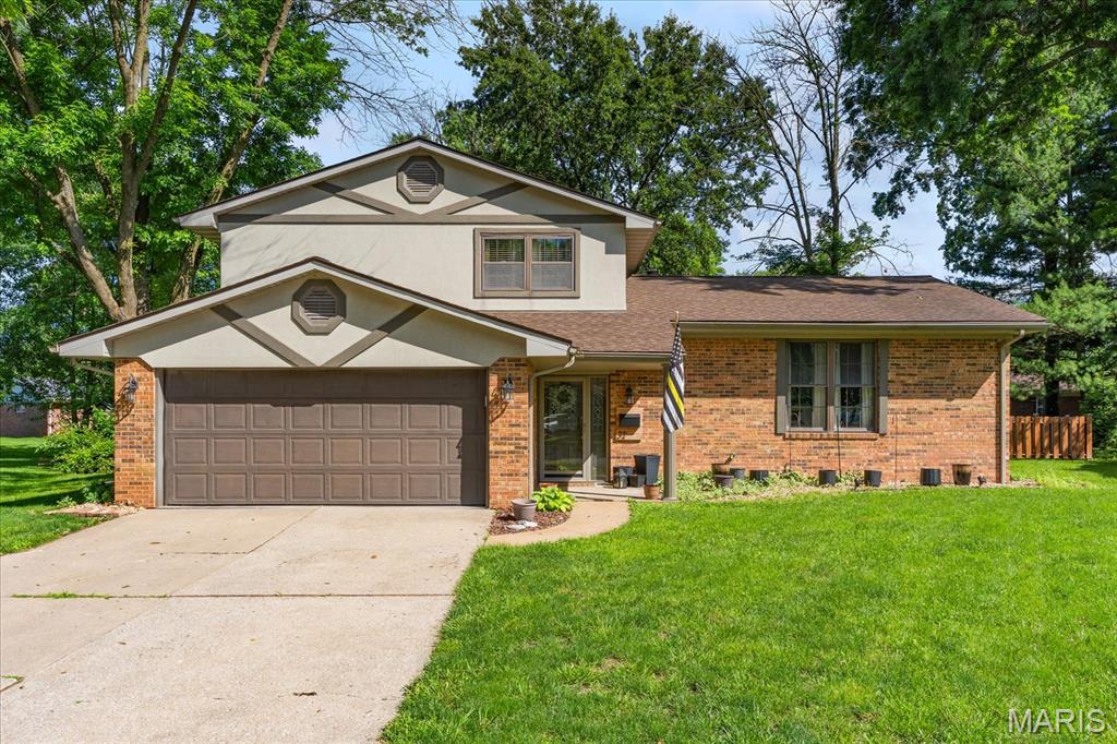 Photo of 32 Landau Drive Millstadt IL 62260