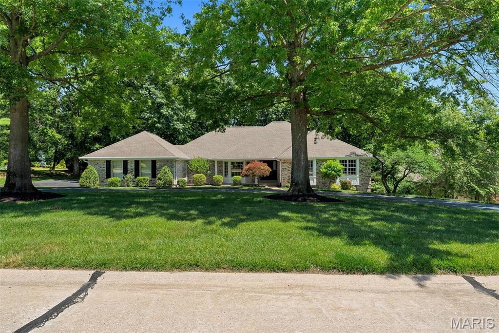 Photo of 9802 Eagle Hill Lane Sunset Hills MO 63127