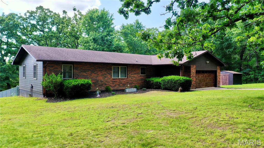 Photo of 319 County Road 5030 Salem MO 65560