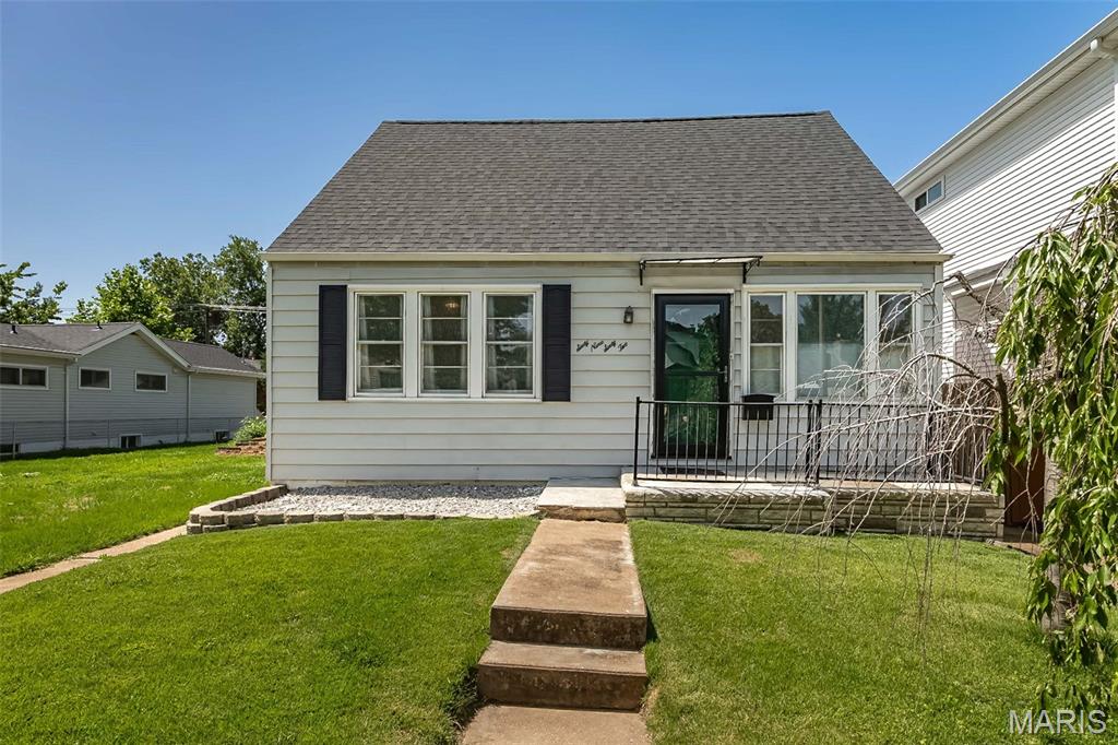 Photo of 6962 Sutherland Avenue St Louis MO 63109