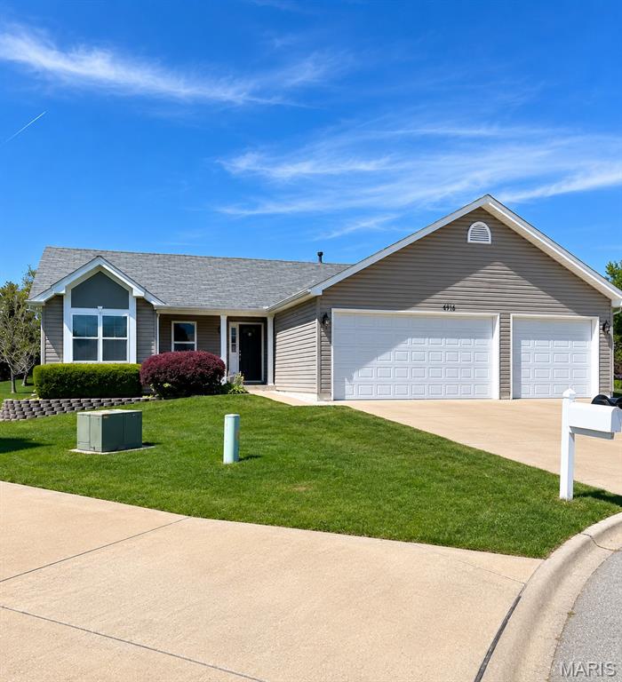 Photo of 2004 Abby Court Lake St Louis MO 63367
