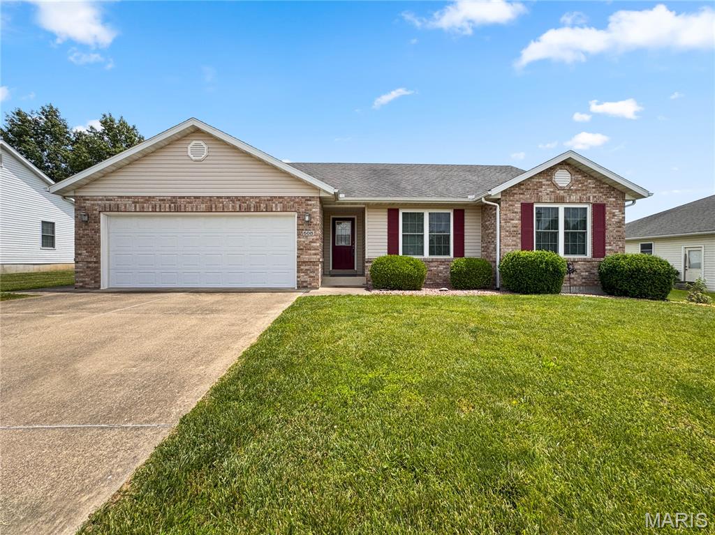 Photo of 608 Katie Drive Waterloo IL 62298
