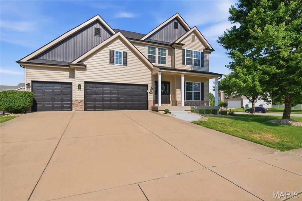 Photo of 1020 Still Water Drive O'Fallon IL 62269