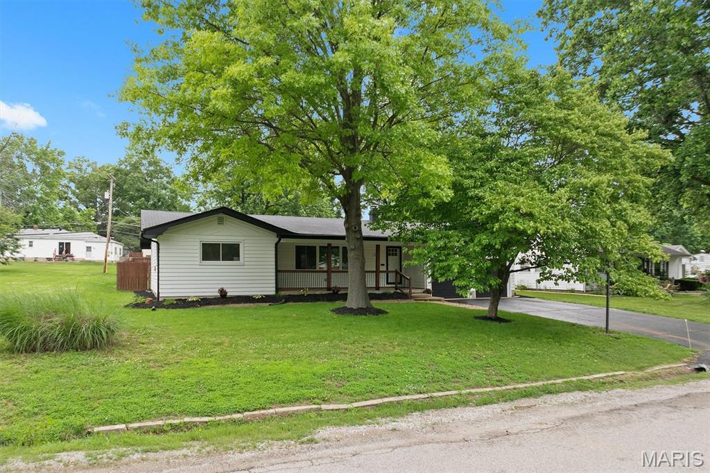Photo of 241 Sunset Drive Belleville IL 62223
