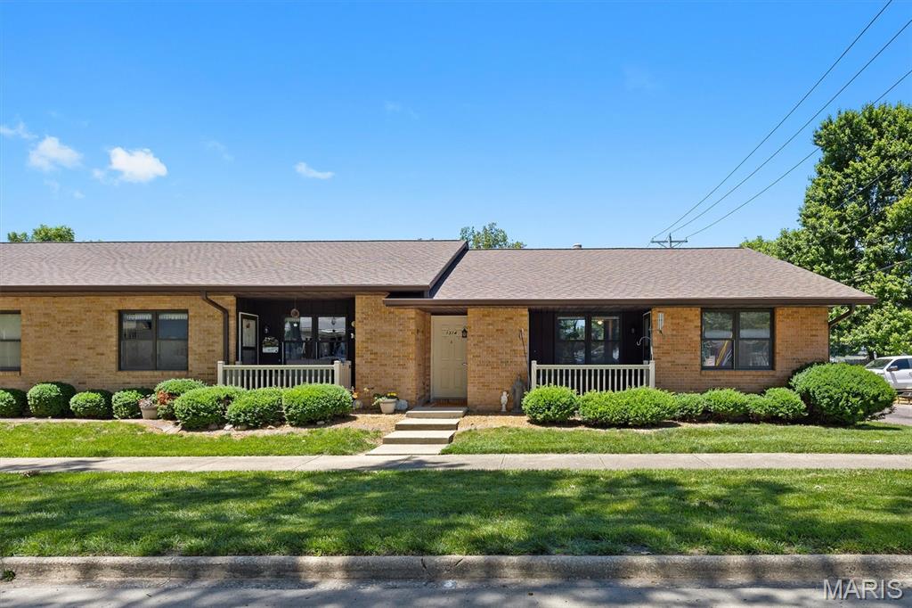 Photo of 1314 Pine Street #A4 Highland IL 62249