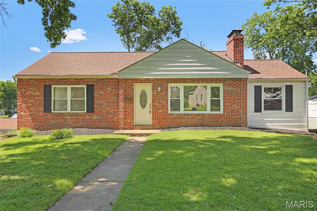 Photo of 7025 Greenholly dr. Affton MO 63123