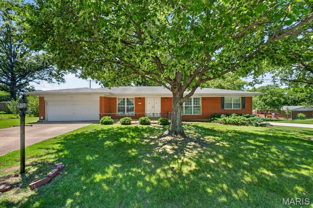Photo of 9341 Tea Rose Lane Crestwood MO 63126