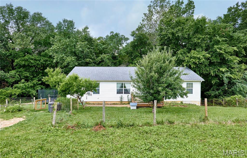 Photo of 400 Julie Court Elsberry MO 63343