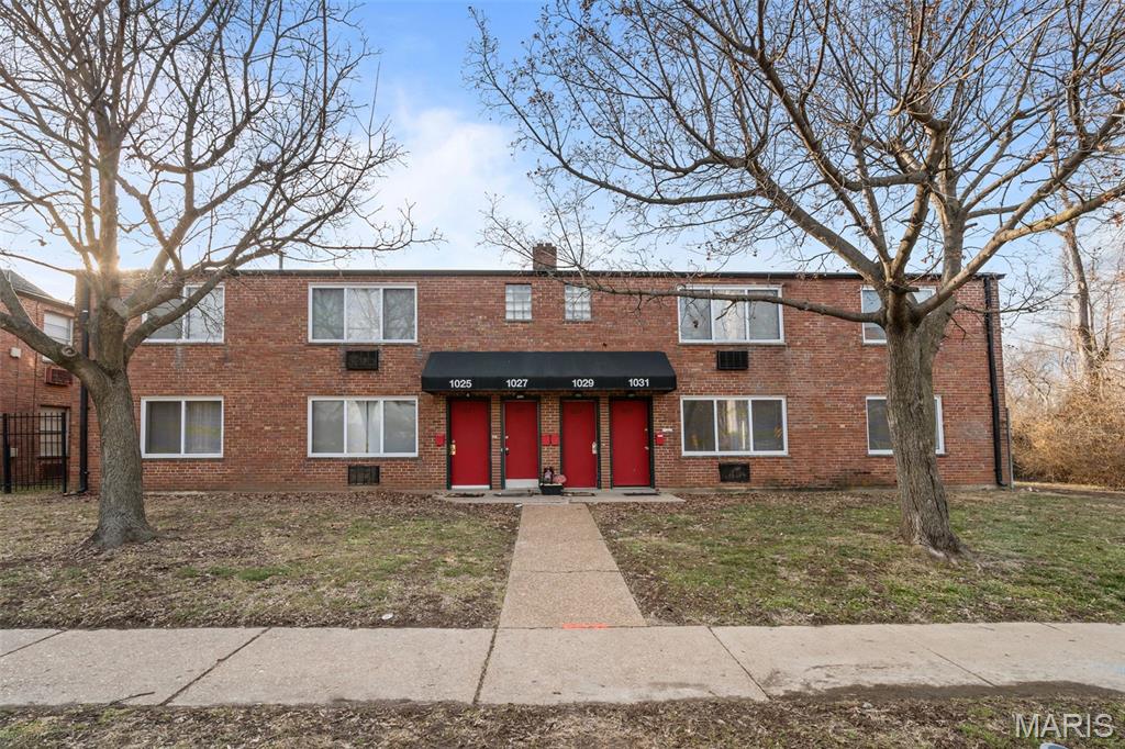 Photo of 1000 Wild Cherry Lane University City MO 63130