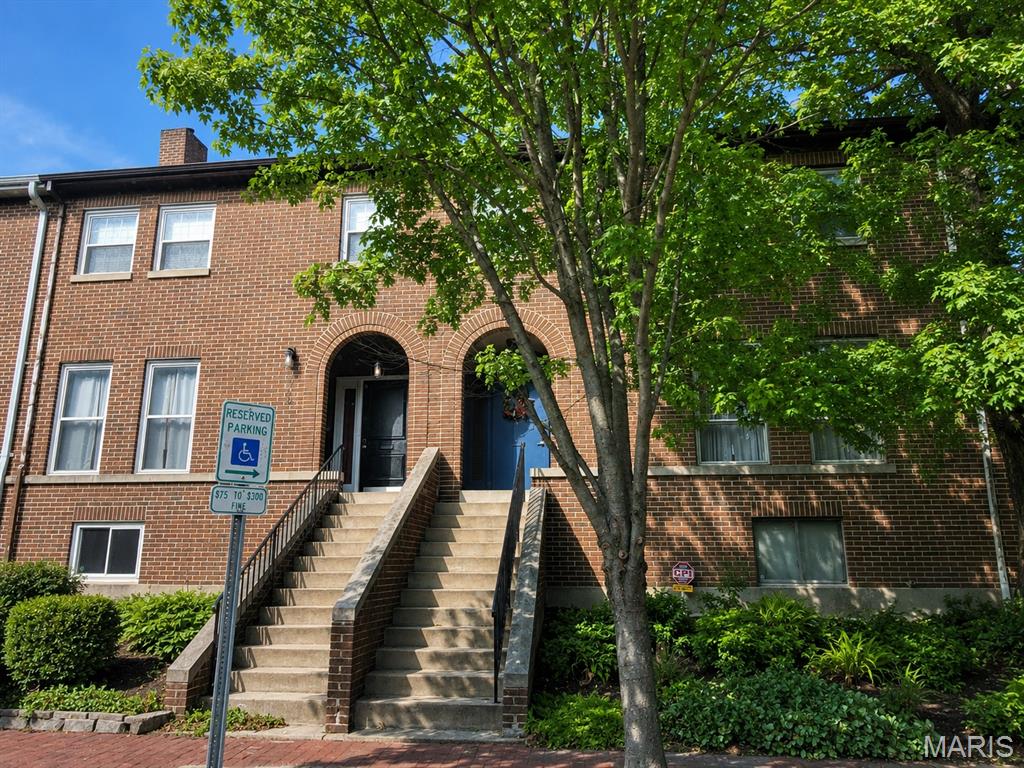 Photo of 925 Morrison Avenue St Louis MO 63104
